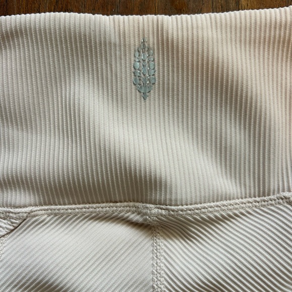 Free People Movement High-Waisted Pink Leggings - Picture 6 of 11